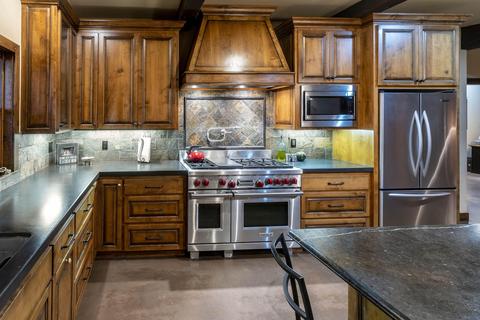 61860 Gosney Rd, Bend, OR 97702 photo 7