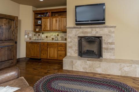 61860 Gosney Rd, Bend, OR 97702 photo 24