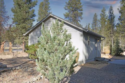 16083 Twin Dr, La Pine, OR 97739 photo 3