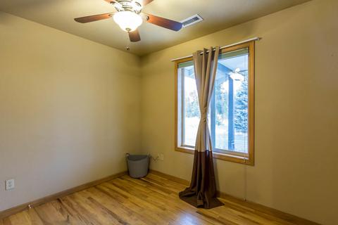 54641 Husky Ln, Bend, OR 97707 photo 9