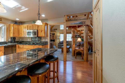 65305 Saddle Dr, Bend, OR 97703 photo 11