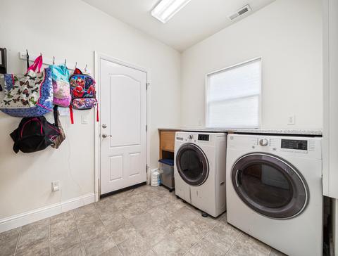476 Ridgeway Ave, Central Point, OR 97502 photo 15