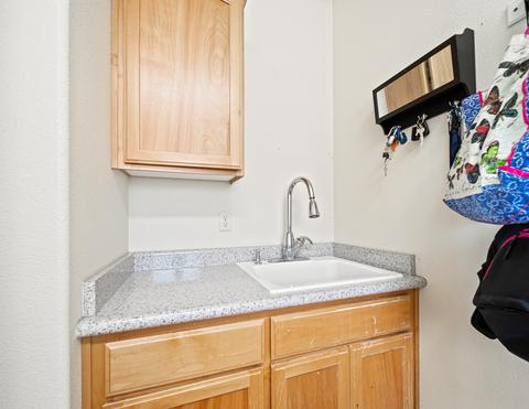 476 Ridgeway Ave, Central Point, OR 97502 photo 18
