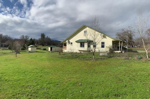 11759 Dixie Rd, Central Point, OR 97502 photo 9