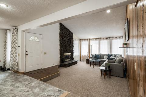 52737 Day Rd, La Pine, OR 97739 photo 8