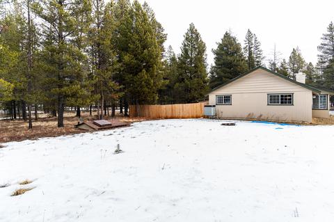 52737 Day Rd, La Pine, OR 97739 photo 32