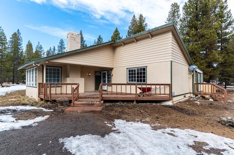 52737 Day Rd, La Pine, OR 97739 photo 6