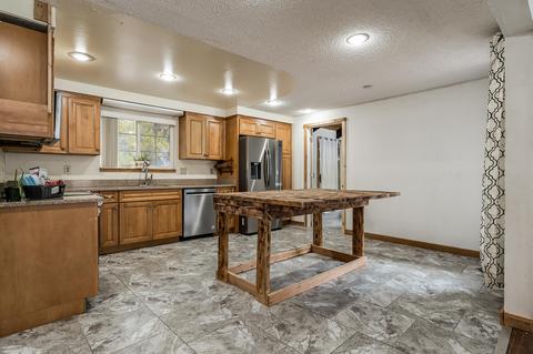 52737 Day Rd, La Pine, OR 97739 photo 13