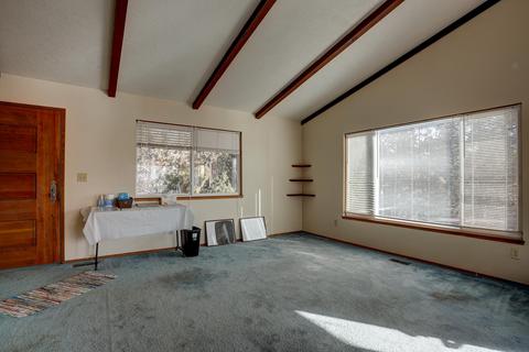 63270 South Rd, Bend, OR 97703 photo 7