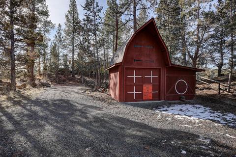 63270 South Rd, Bend, OR 97703 photo 25