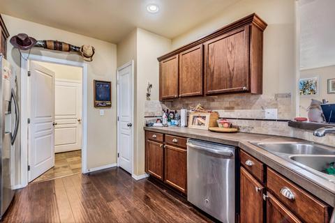 21199 Keyte Rd, Bend, OR 97701 photo 9