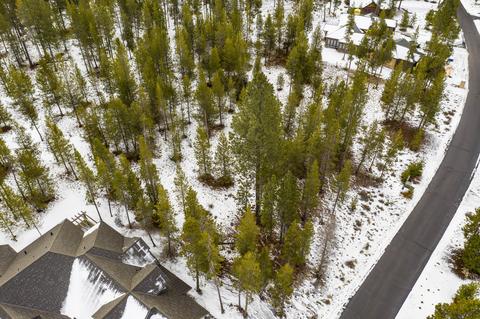 56486 Sunstone Loop, Bend, OR 97707 photo 12