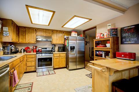 1875 NE Cliff Dr, Bend, OR 97701 photo 8