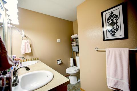 1875 NE Cliff Dr, Bend, OR 97701 photo 17