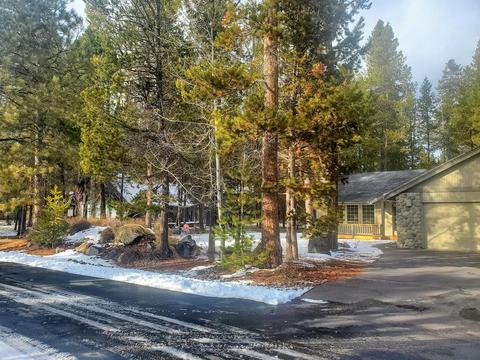 16625 Wagon Trl, Bend, OR 97707 photo 8