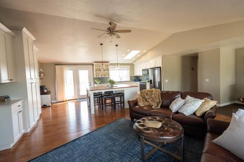 22380 Rickard Rd, Bend, OR 97702 photo 6