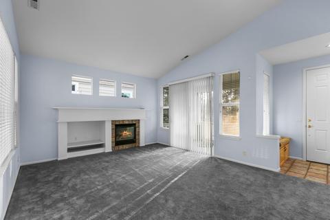 61570 Devils Lake Dr, Bend, OR 97702 photo 4