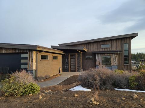 19287 Outrider Loop, Bend, OR 97702 photo 1