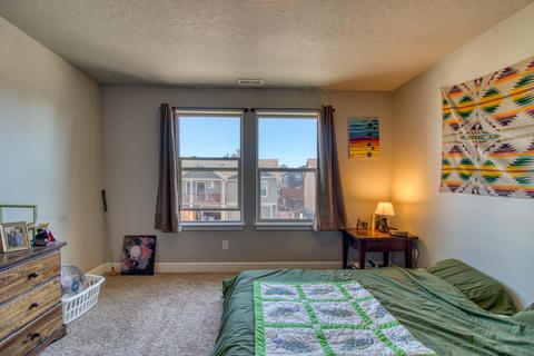 63343 Kalamata Loop, Bend, OR 97701 photo 11