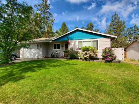701 SE 6th St, Bend, OR 97702 photo 1