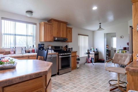 1600 Worthington Rd, Eagle Point, OR 97524 photo 22
