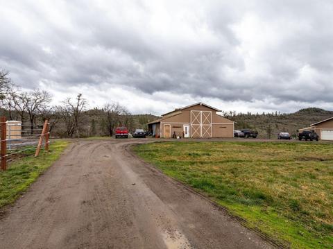 1600 Worthington Rd, Eagle Point, OR 97524 photo 27