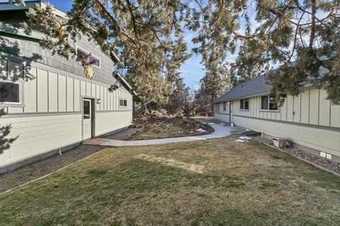 63579 Dickens Ct, Bend, OR 97701 photo 32