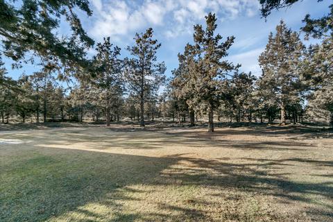63579 Dickens Ct, Bend, OR 97701 photo 30