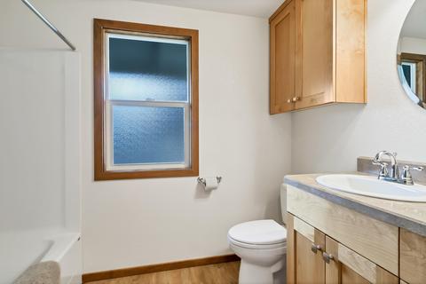 63579 Dickens Ct, Bend, OR 97701 photo 20