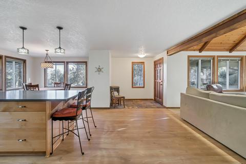 63579 Dickens Ct, Bend, OR 97701 photo 15