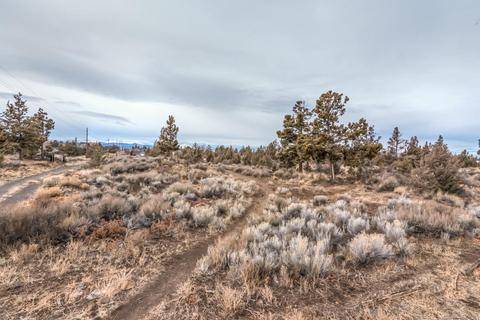 20702 Town Dr, Bend, OR 97701 photo 37