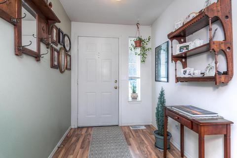 20702 Town Dr, Bend, OR 97701 photo 4