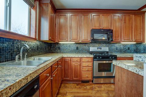 835 NE Locksley Dr, Bend, OR 97702 photo 4