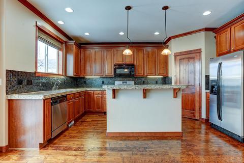 835 NE Locksley Dr, Bend, OR 97702 photo 8