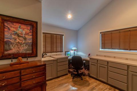 65309 Saddle Dr, Bend, OR 97703 photo 28