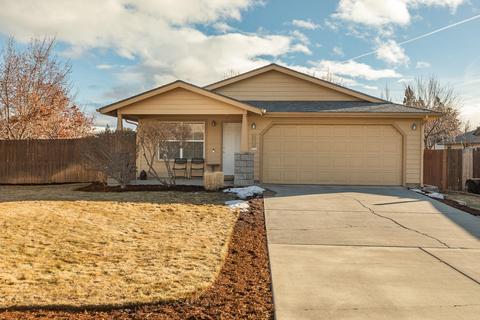2455 NE Mountain Willow, Bend, OR 97701 photo 1