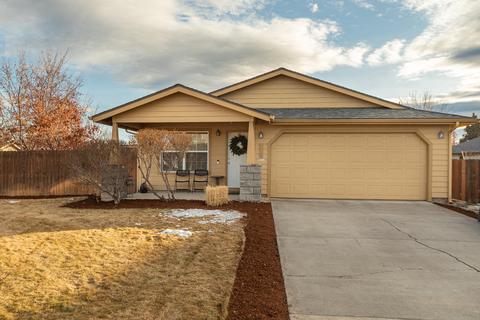 2455 NE Mountain Willow, Bend, OR 97701 photo 2