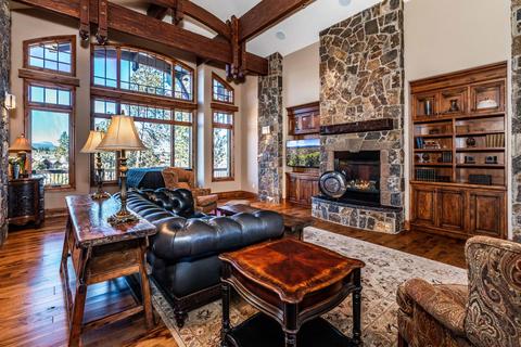 19300 Seaton Loop, Bend, OR 97702 photo 8