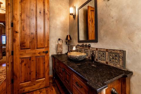 19300 Seaton Loop, Bend, OR 97702 photo 39