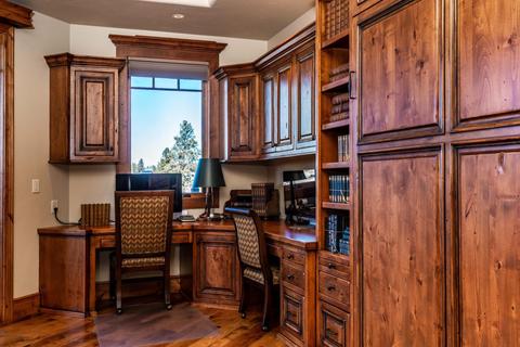 19300 Seaton Loop, Bend, OR 97702 photo 38