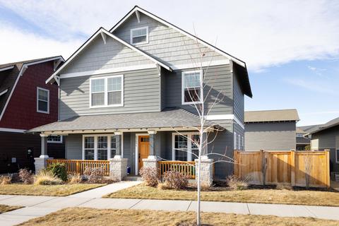 62691 Hawkview Rd, Bend, OR 97701 photo 2