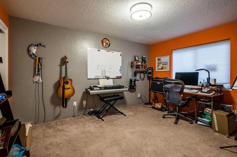 320 Meadow View Dr, Phoenix, OR 97535 photo 8
