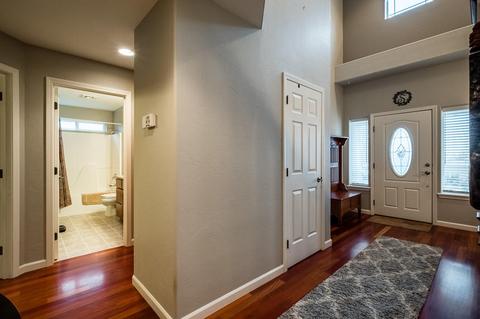 320 Meadow View Dr, Phoenix, OR 97535 photo 7