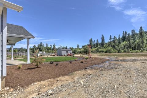 261 Pomeroy View Dr, Cave Junction, OR 97523 photo 4