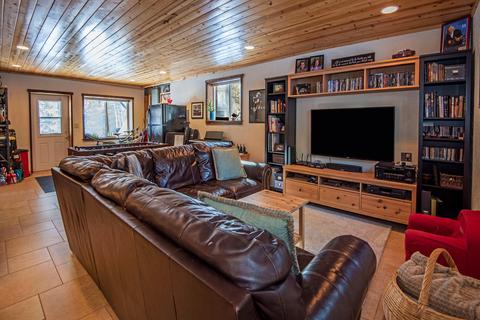 16757 Casper Dr, Bend, OR 97707 photo 20