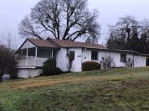603 Third St, Rogue River, OR 97537 photo 1