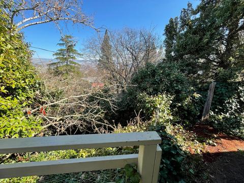 266 Gresham St, Ashland, OR 97520 photo 22