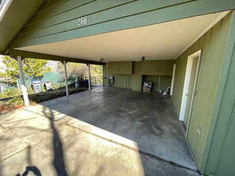266 Gresham St, Ashland, OR 97520 photo 24