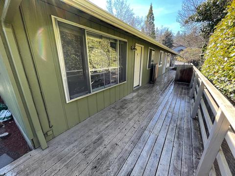 266 Gresham St, Ashland, OR 97520 photo 23