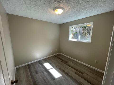 266 Gresham St, Ashland, OR 97520 photo 9